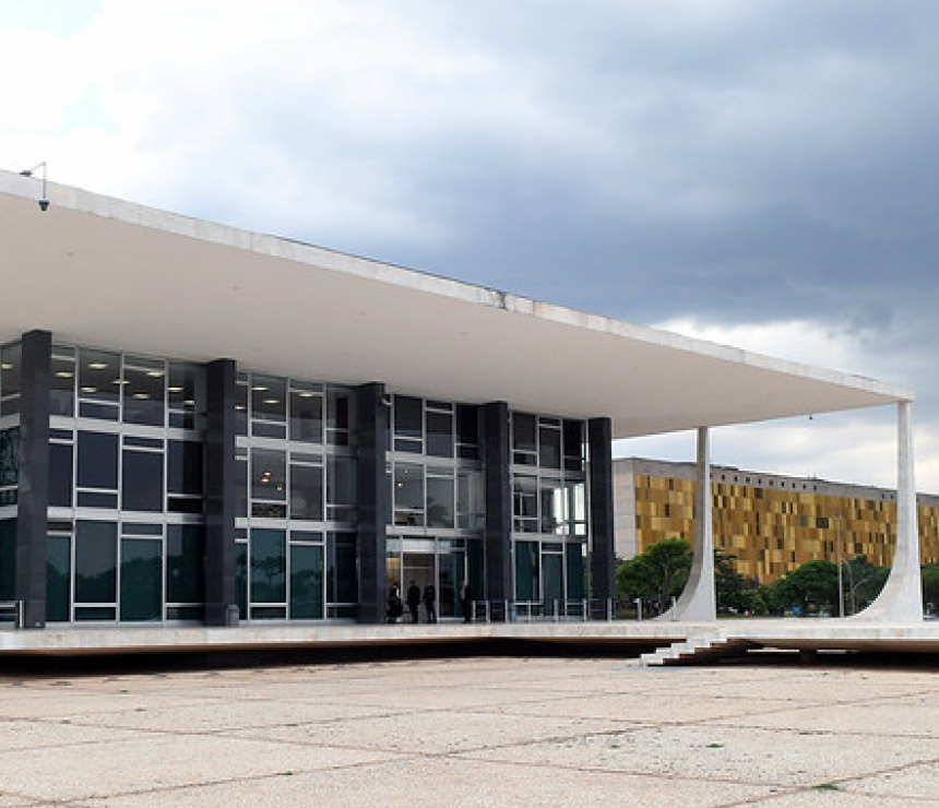 Background de Tribunais Superiores